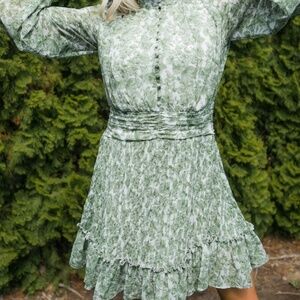 Ivy City BRYNLEY Dress Green Size Small